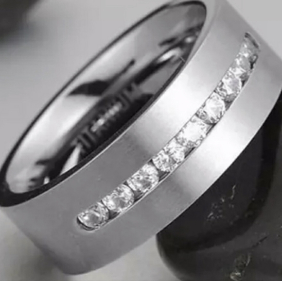 New Drawbench Design Titanium Steel Men's Ring. - Picture 2 of 6